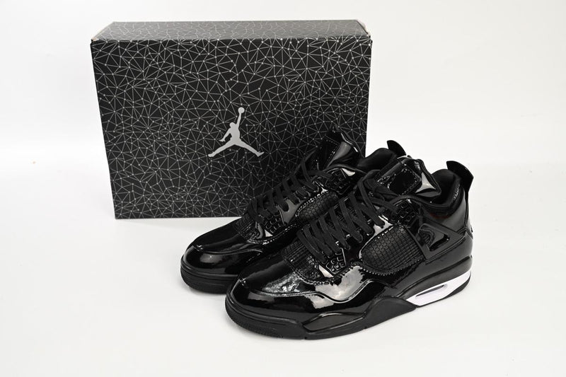 Air Jordan 4 "Retro Powder Patent Leather"