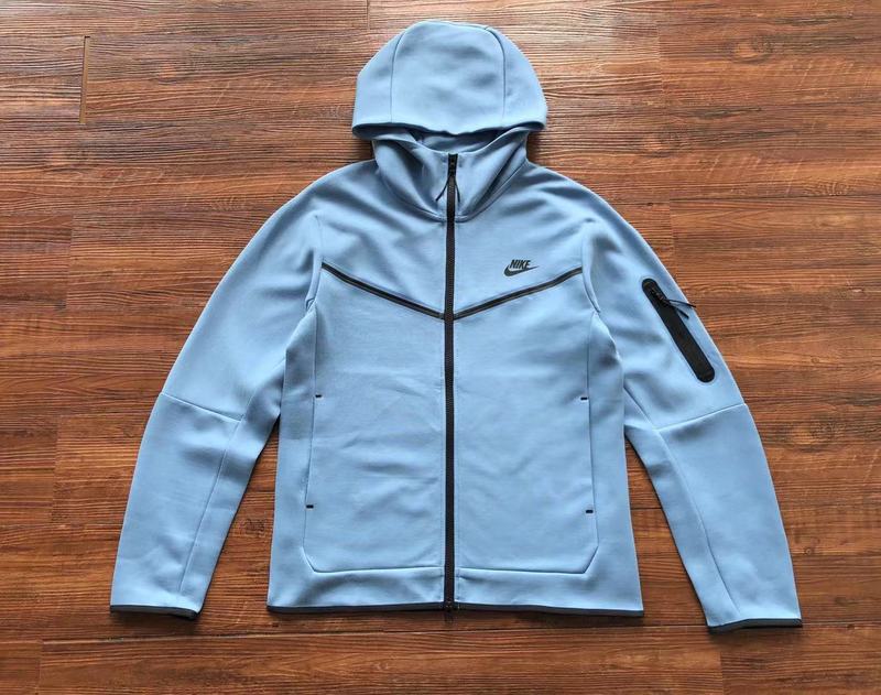 NIKE TECH FLEECE