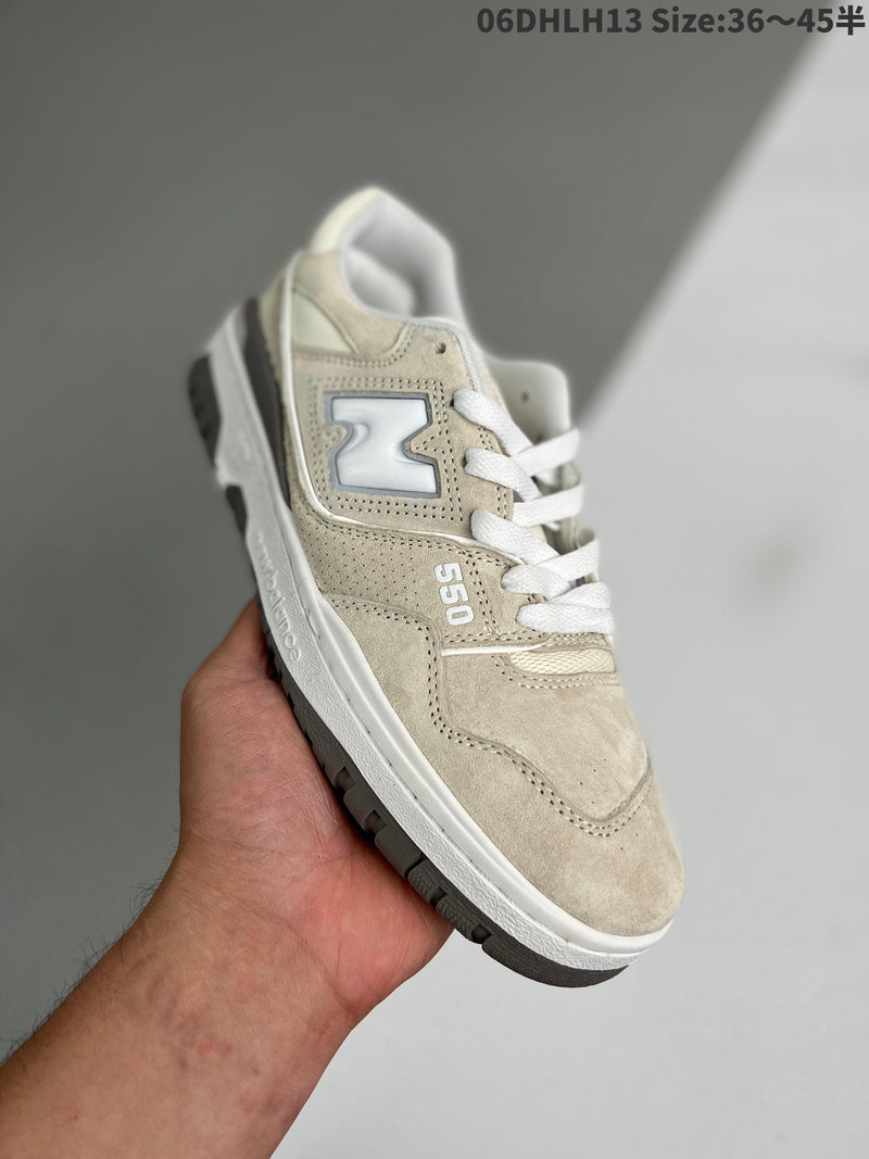 New Balance 550 (leve camada de veludo)