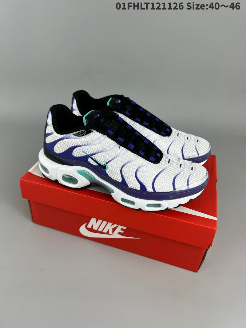 Nike Air Max PLUS