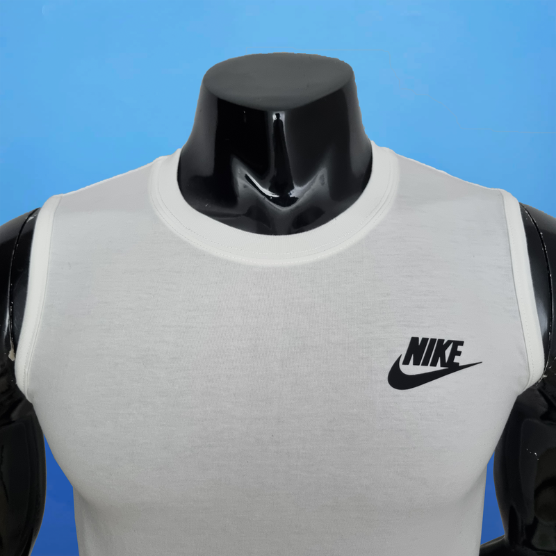 T-shirt Nike (Preto e Branco)