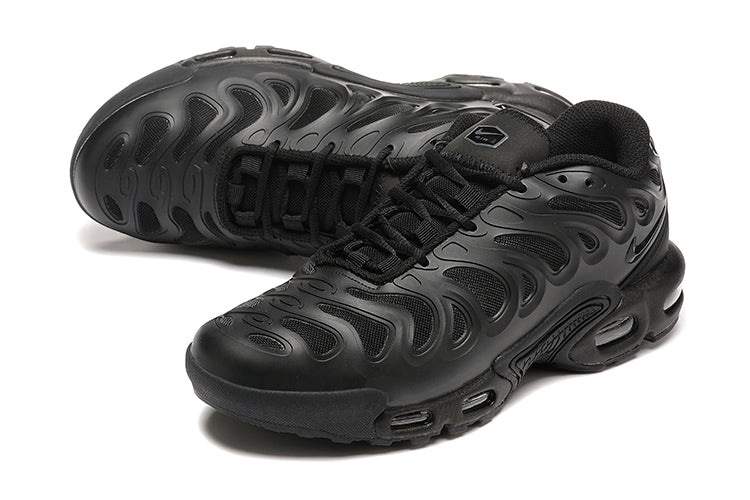 Nike Air Max Plus Drift “Triple Black”