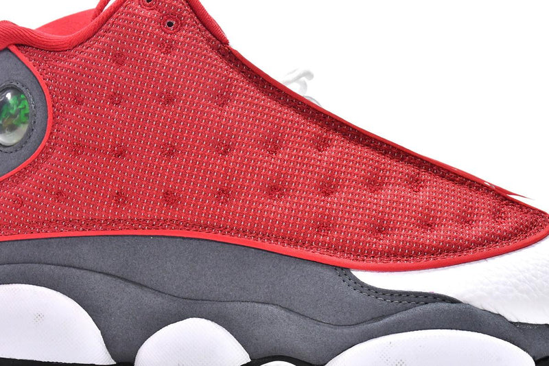 AIR JORDAN 13