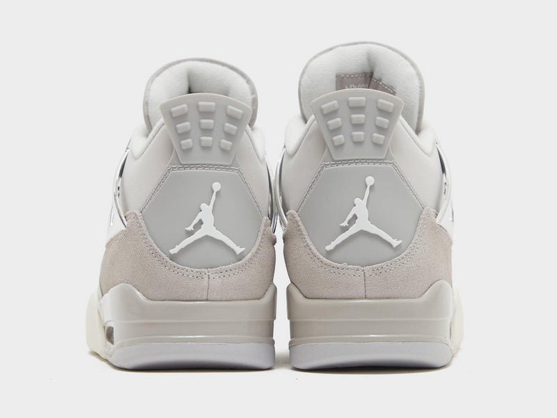 Air Jordan 4 "Frozen Moments"