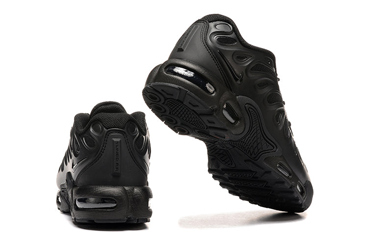 Nike Air Max Plus Drift “Triple Black”