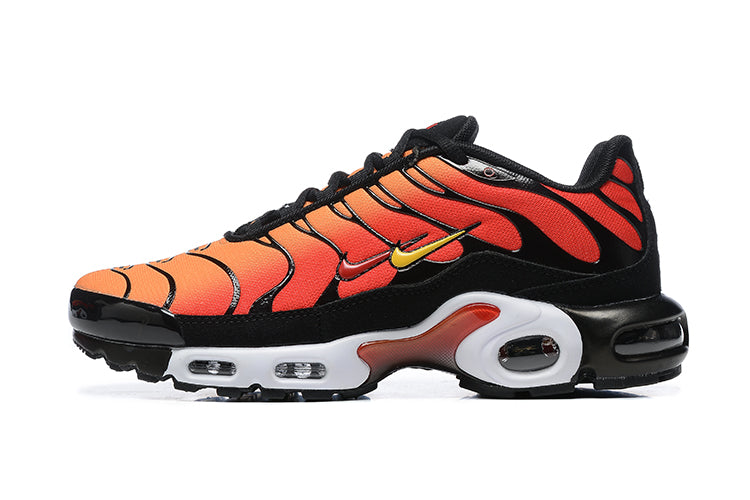 Nike Air Max PLUS