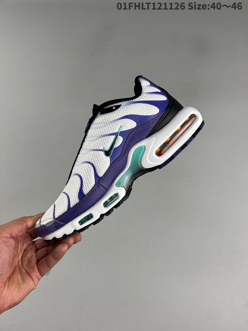 Nike Air Max PLUS