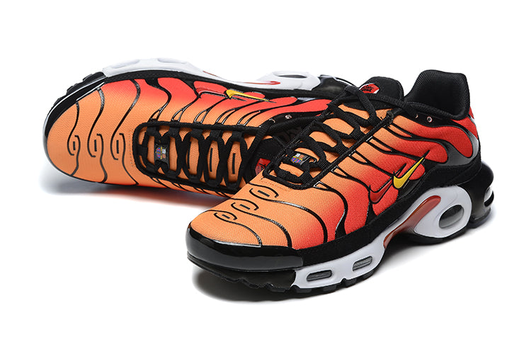 Nike Air Max PLUS