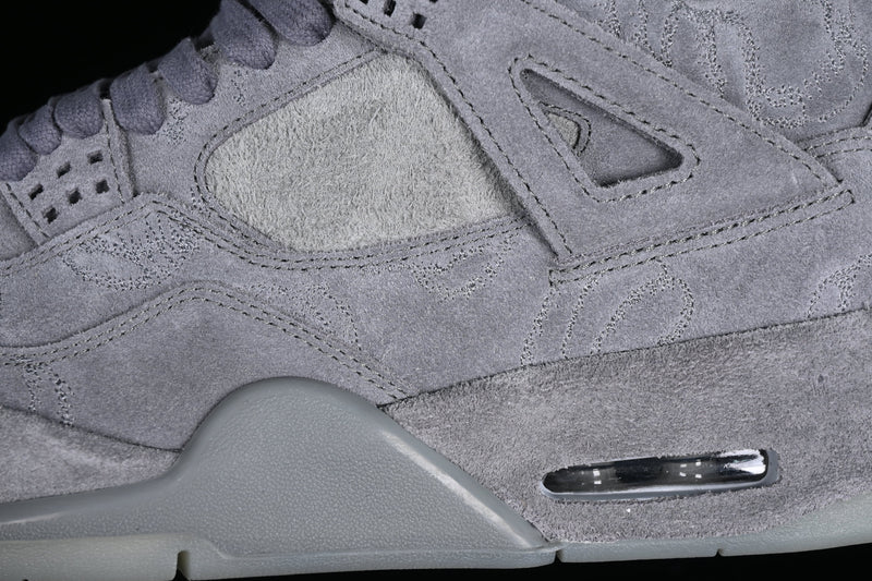 Versão OG Air Jordan 4 Cool Grey