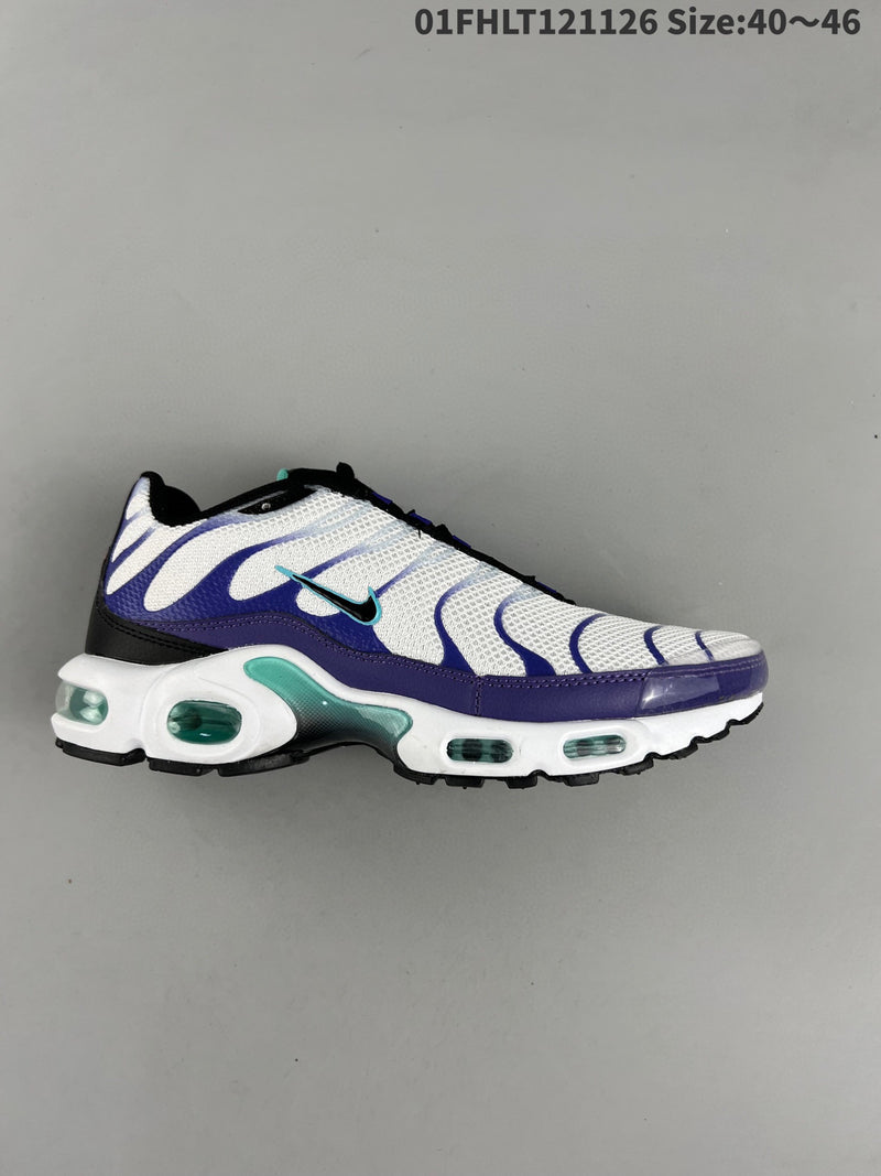 Nike Air Max PLUS