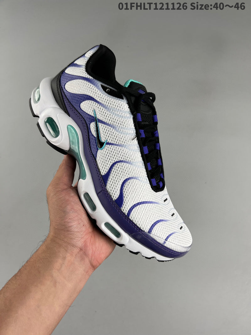 Nike Air Max PLUS