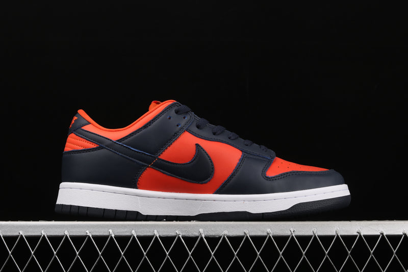 Nike SB Dunk Low SP