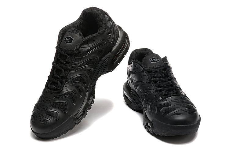 Nike Air Max Plus Drift “Triple Black”