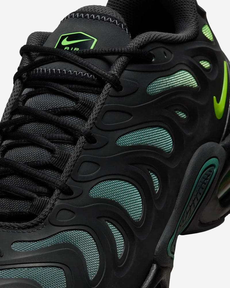 Nike Air Max Plus Drift “Black Volt”