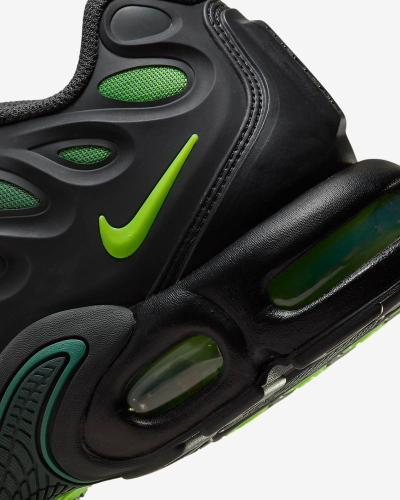 Nike Air Max Plus Drift “Black Volt”