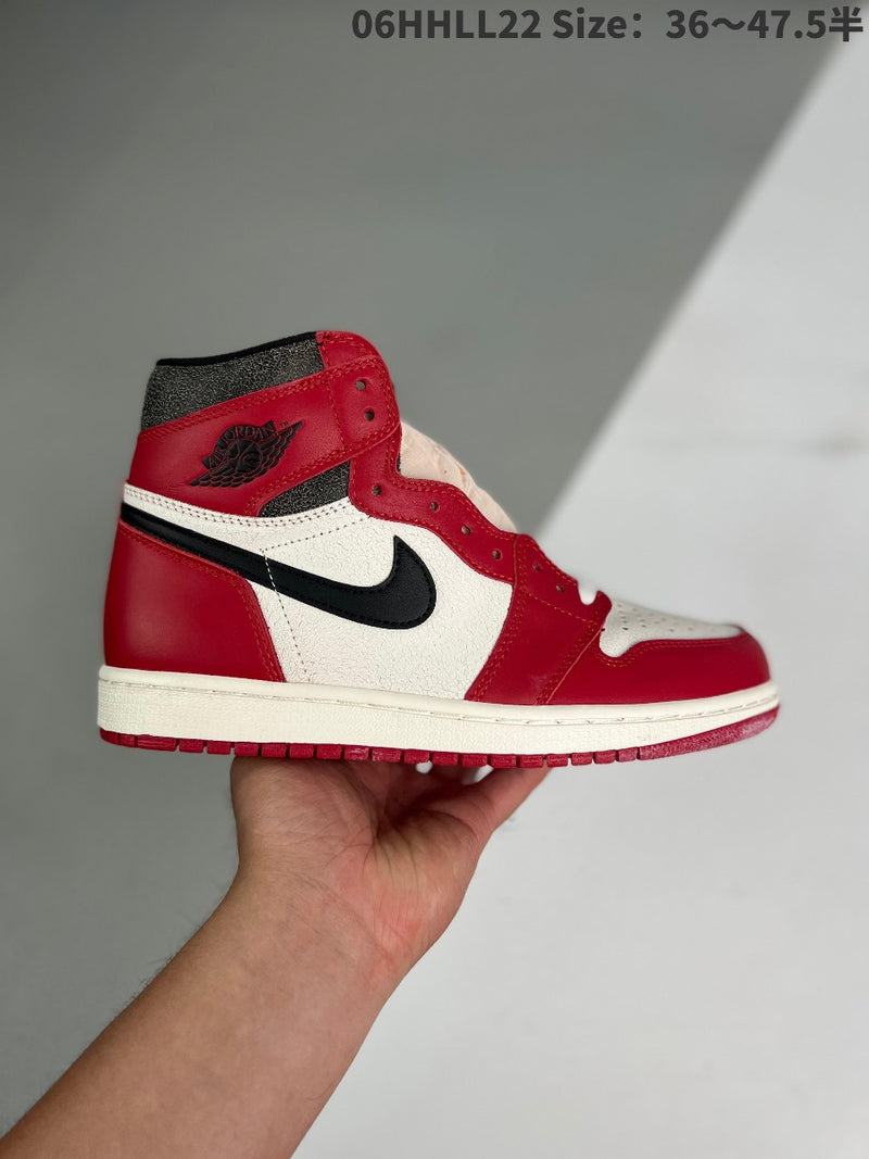 AIR JORDAN 1 HIGH OG "RETRÔ CHICAGO BULLS"