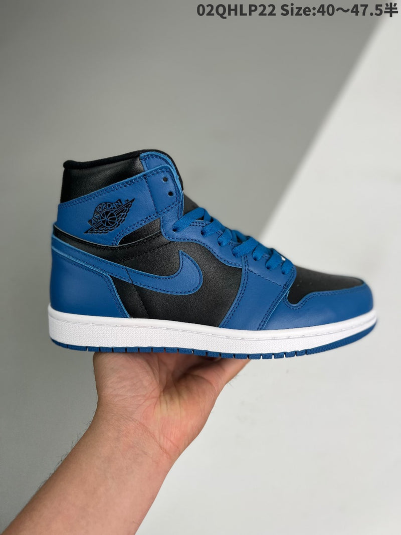 AIR JORDAN 1 HIGH "BLACK BLUE"