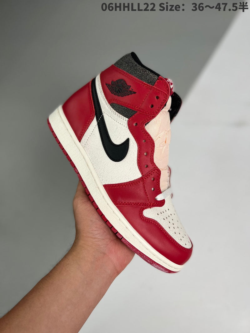 AIR JORDAN 1 HIGH OG "RETRÔ CHICAGO BULLS"