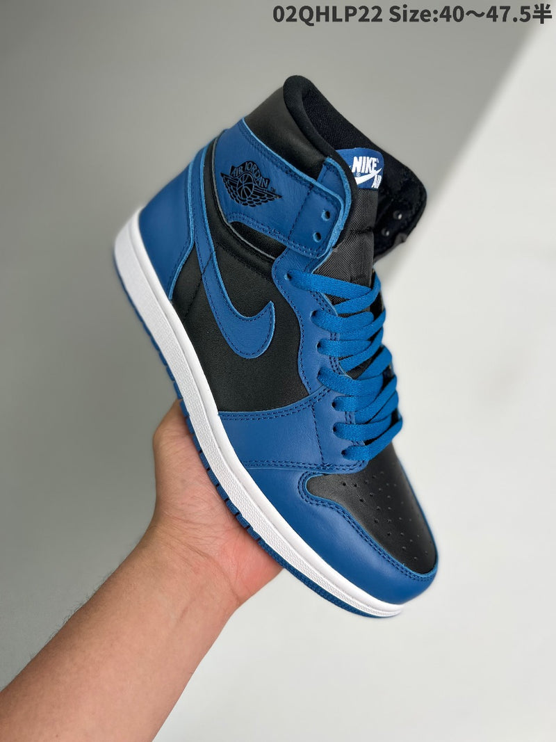 AIR JORDAN 1 HIGH "BLACK BLUE"