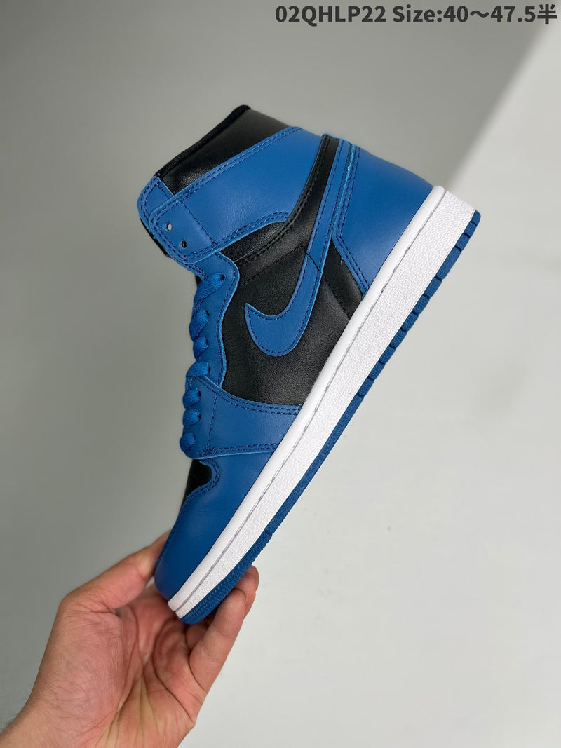 AIR JORDAN 1 HIGH "BLACK BLUE"