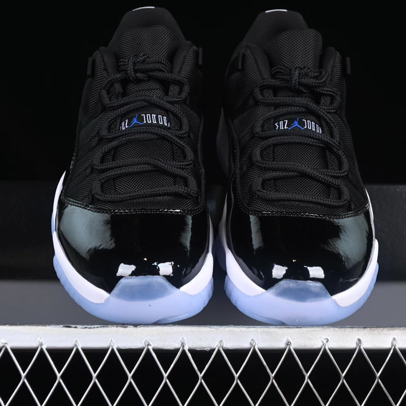 AIR JORDAN 11 "SPACE JAM"