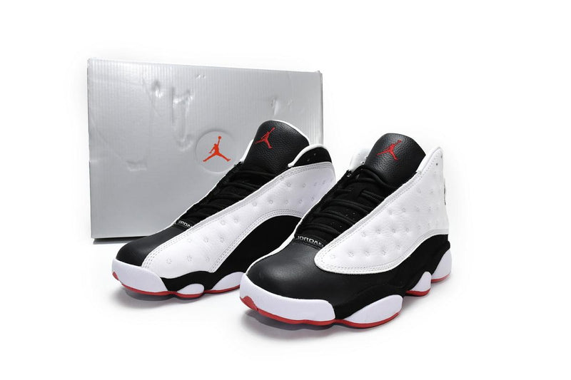 AIR JORDAN 13