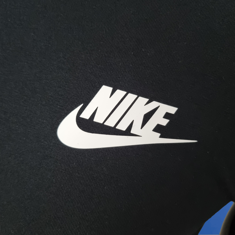 T-shirt Nike (Preto e Branco)