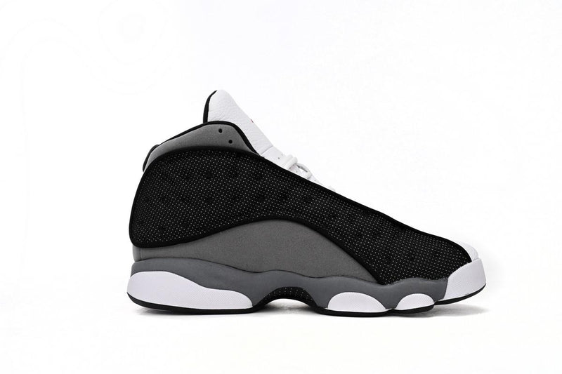 AIR JORDAN 13