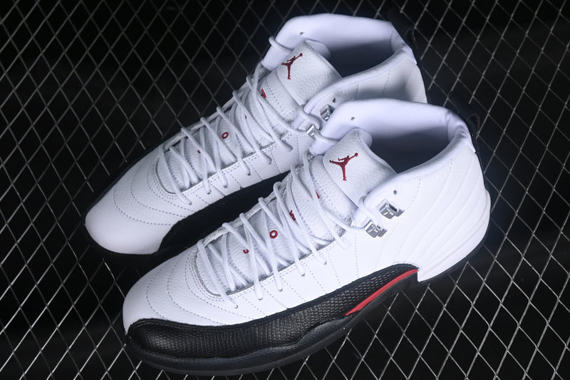 AIR JORDAN 12