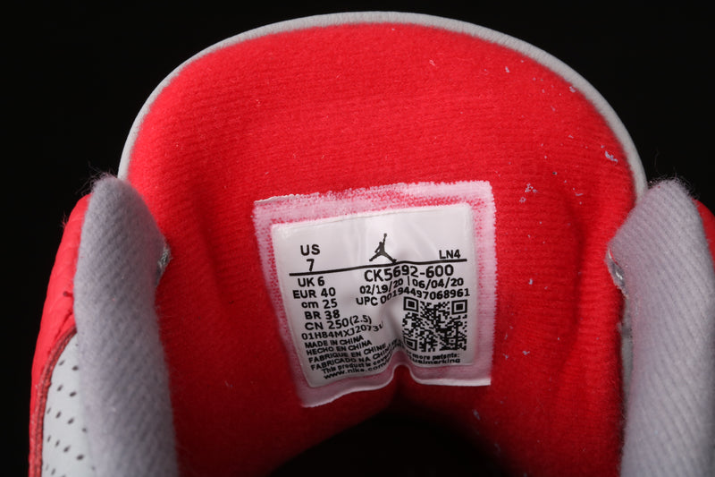 Air Jordan 3 "UniteFire Red"