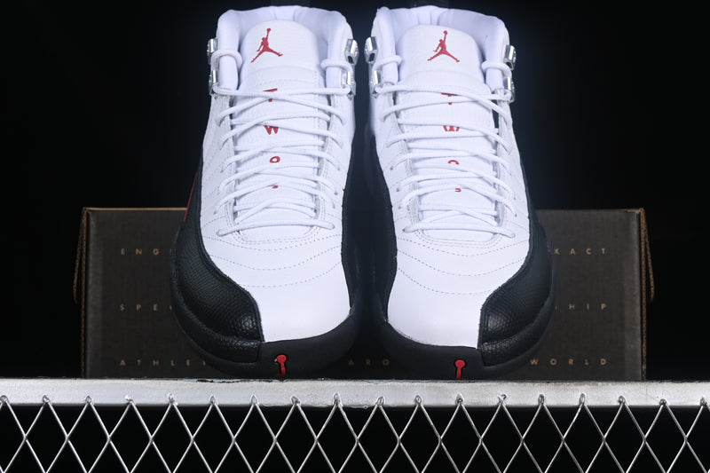 AIR JORDAN 12