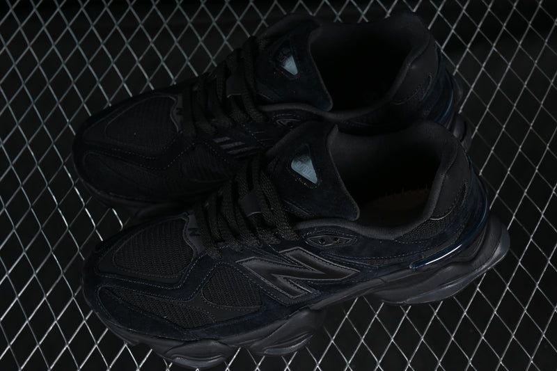 New Balance 9060 "Triple Black"